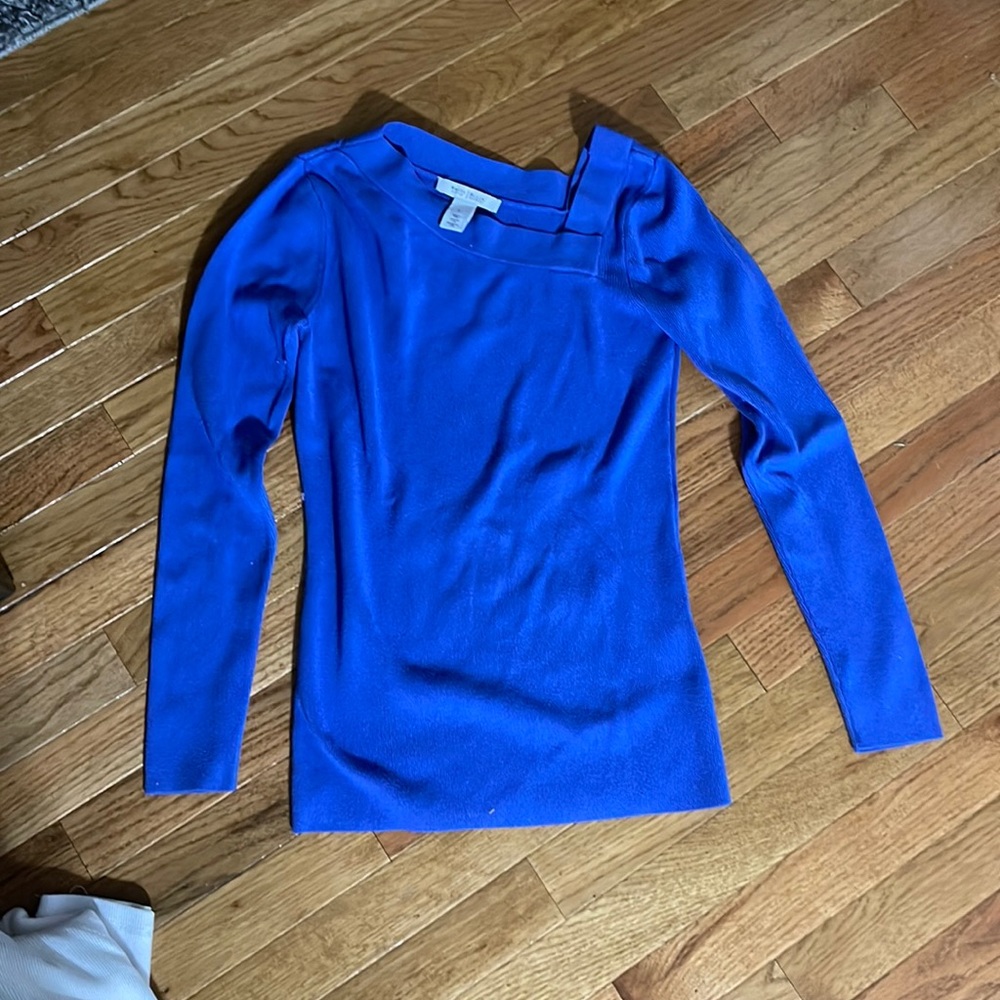 Blue top